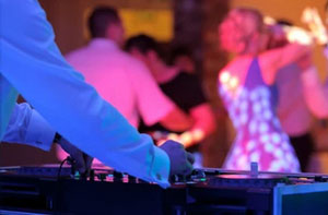 Choosing a Wedding DJ in Westerham (TN16)